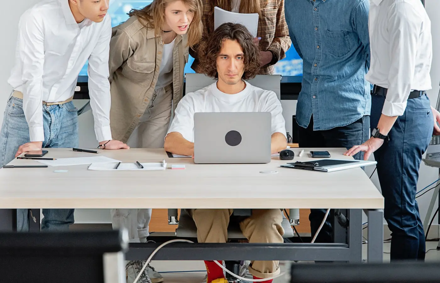 Клиентская база в CRM: как вести клиентов и историю взаимодействий